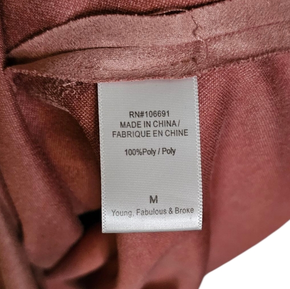 Young Fabulous Broke Dusty Rose Faux Suede Ruffle Off-shoulder Sleeveless Blouse - Picture 4 of 8